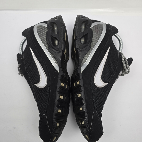 The Nike Air Max Shoes in Men's Size 10.5 *Missing Insoles* - Picture 9 of 15